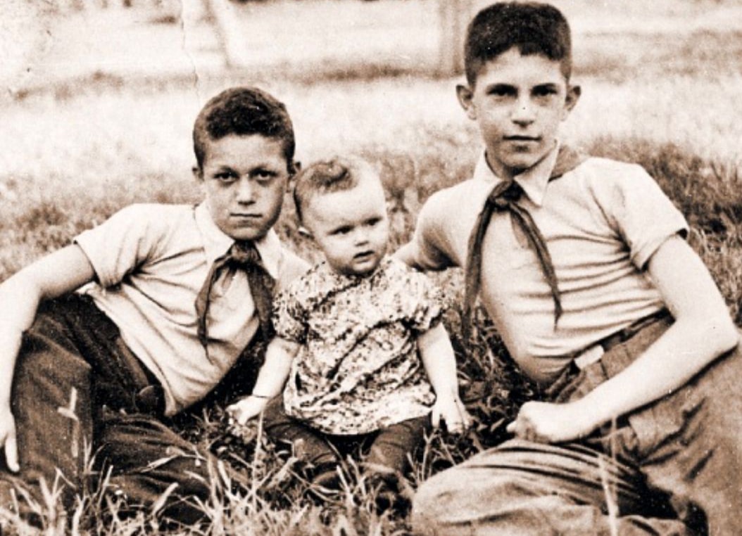 Иосиф Кобзон в молодости фото редкие